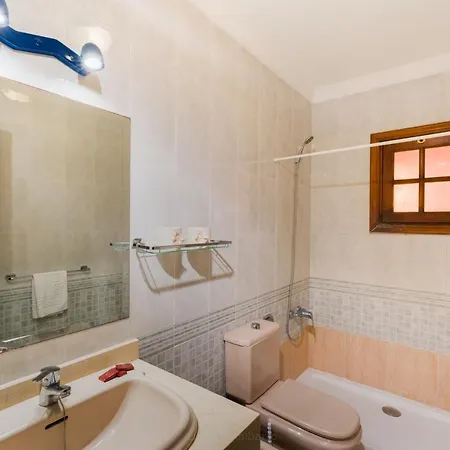 Apartment Residencial El Conde #7